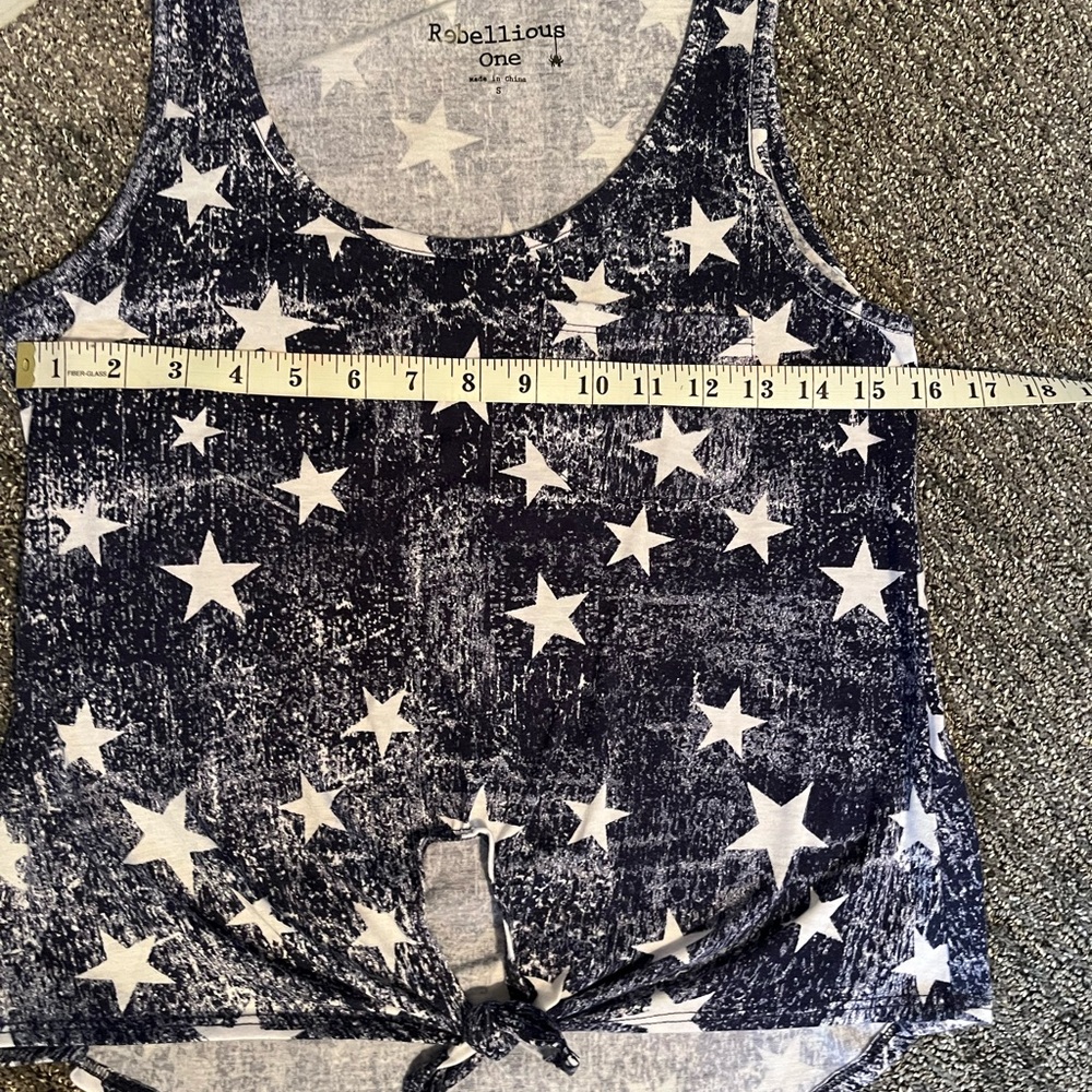 Rebellious Star Crop Tank Top Size Small - Picture 9 of 10